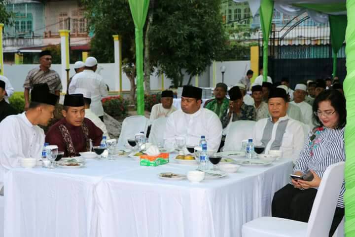 Buka Puasa Bersama Pemerintah Kota Tanjungbalai dengan Pengurus BKM/Ulama