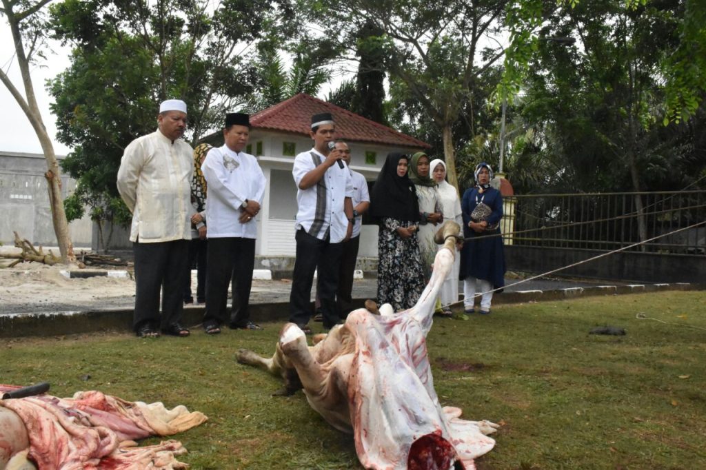 Pemerintah Kota Tanjungbalai Merayakan Idul Adha 1438 H Dengan Saling Berbagi Kepada Masyarakat