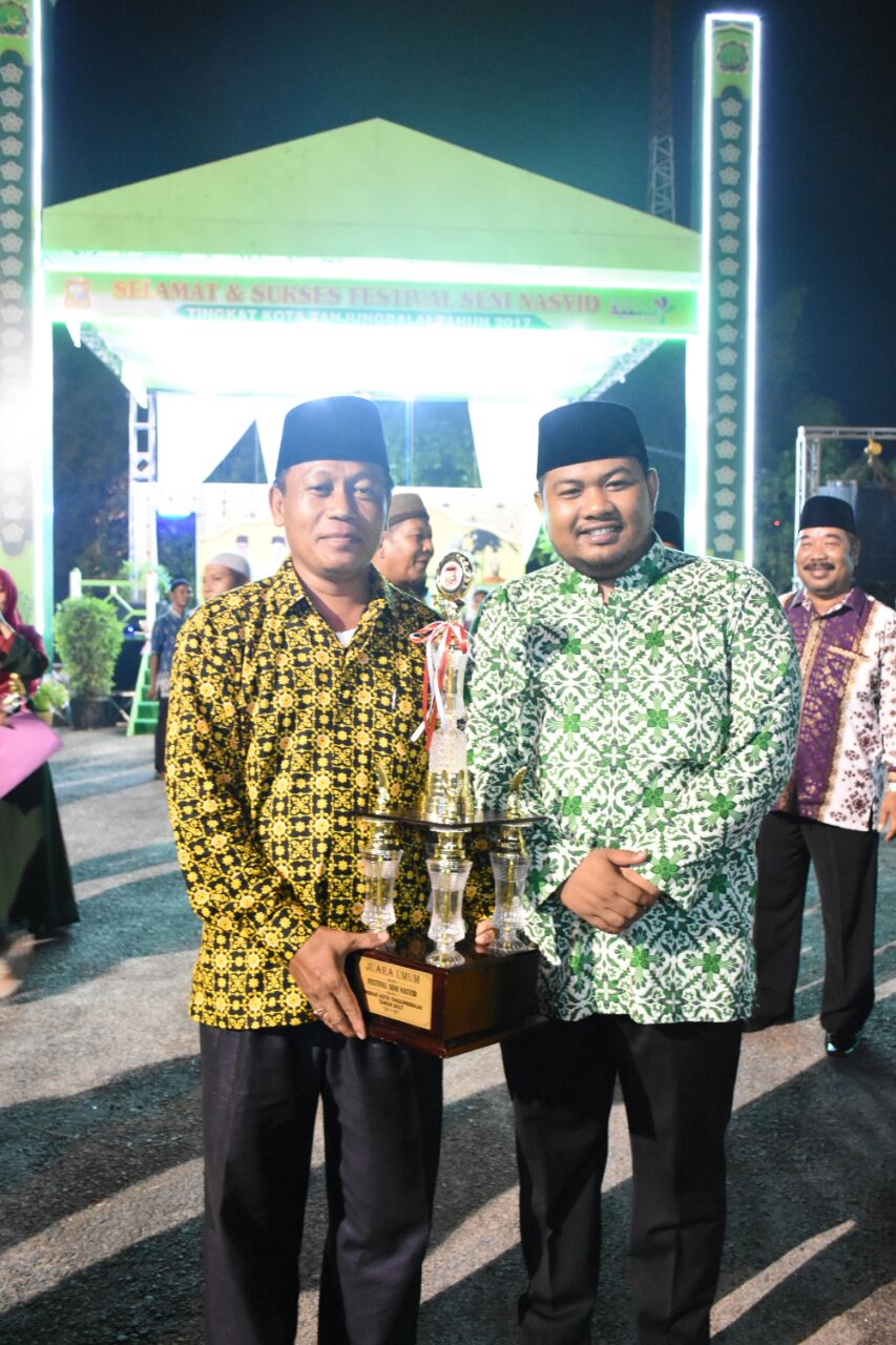 Kecamatan Datuk Bandar Timur Raih Juara Umum Festival Seni Nasyid Tingkat Kota Tanjungbalai Tahun 2017