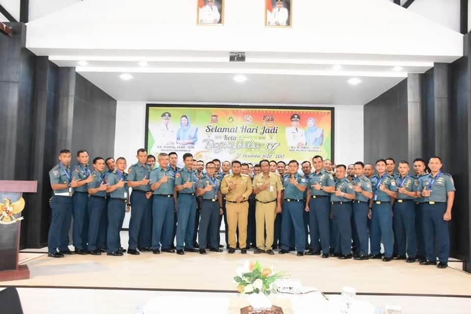 Walikota Tanjungbalai menerima kunjungan Perwira Siswa (Pasis) Pendidikan Reguler (Dikreg) Sekolah Staf dan Komando Angkatan Laut (Seskoal)