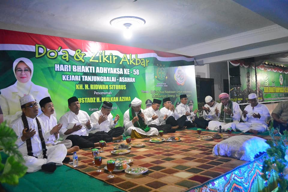 Doa dan Dzikir Akbar dalam Rangka Hari Bhakti Adhyaksa Ke 58