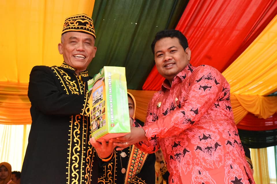 Pawai Budaya Kota Tanjungbalai Meriahkan Rakernas Apeksi XIII Kota Tarakan