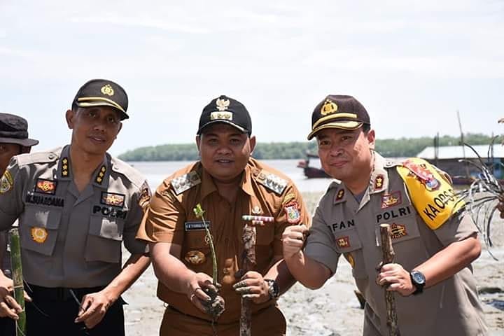 Wali Kota Tanjungbalai Apresiasi Penanaman 65.000 Pohon Mangrove Oleh Polda Sumut